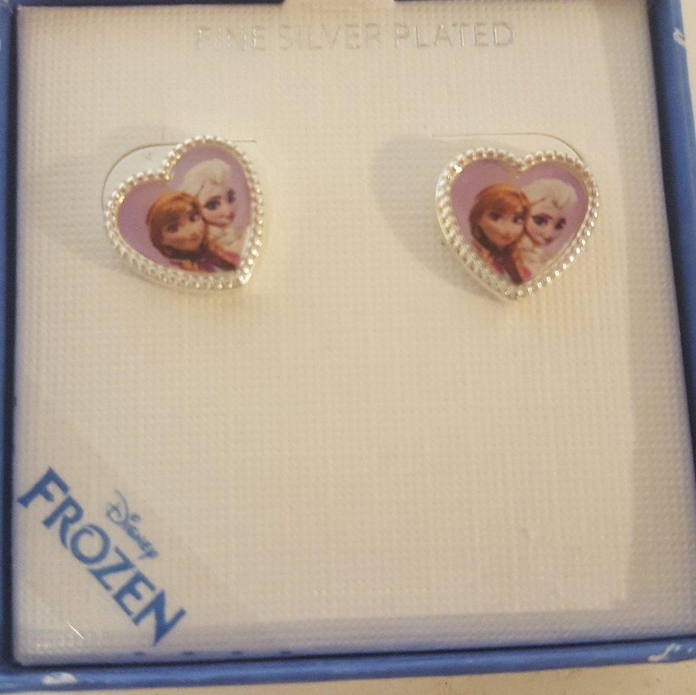 Silver heart-shaped Elsa and Anna earrings